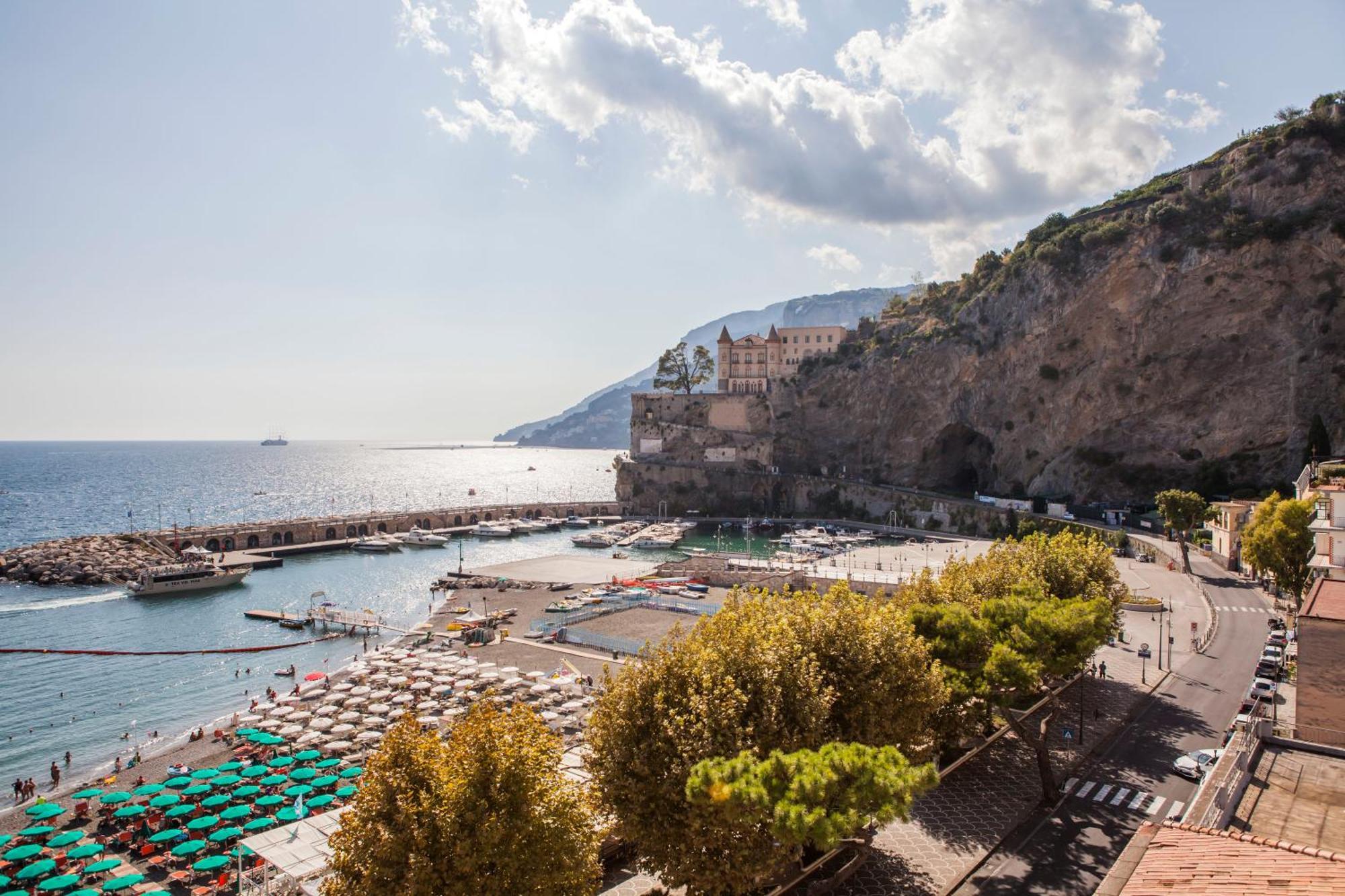 Un oblò sul mare Apartment Maiori Exterior foto